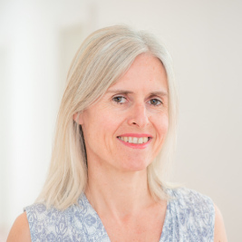 Ariane Ladewig Hess